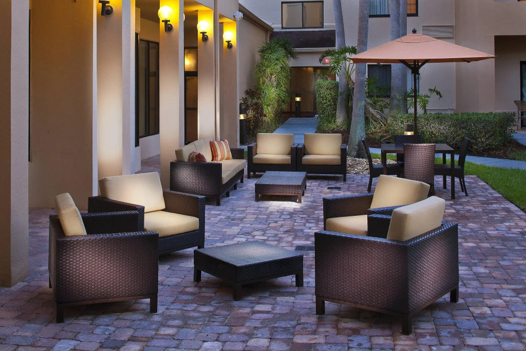 Courtyard Melbourne West