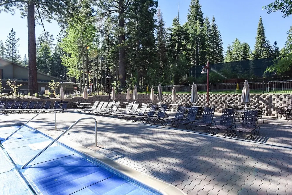 3178 Aspen Grove