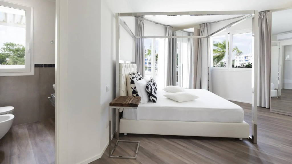 PORTOVERDE BEACH VILLA 12, Emma Villas