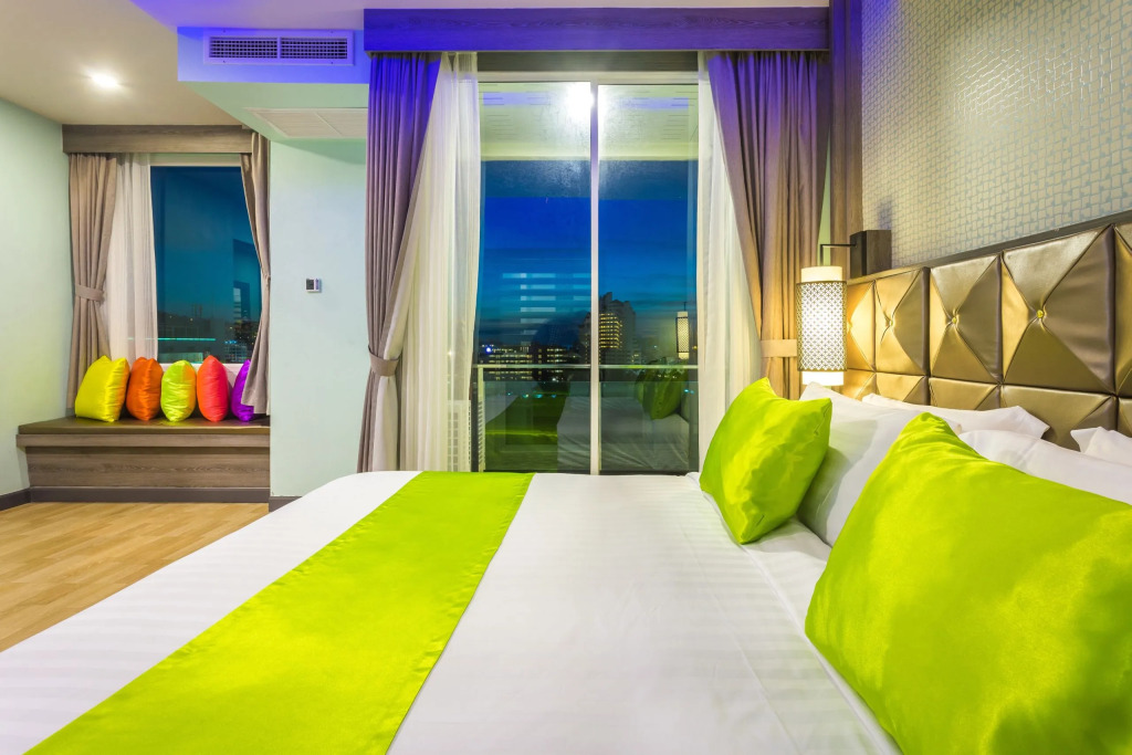 Add Plus Hotel & SPA