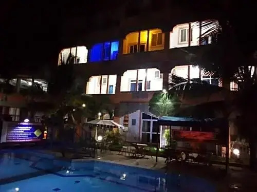 Premier Guest Residence Hotel