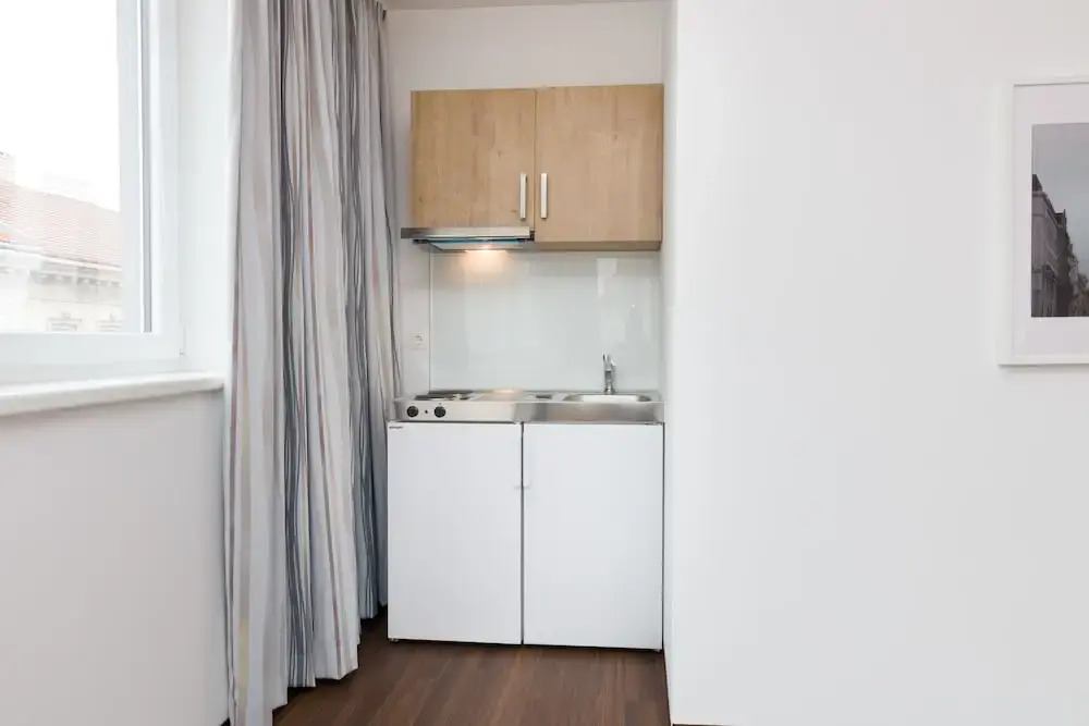 DMG Apartments Hotel
