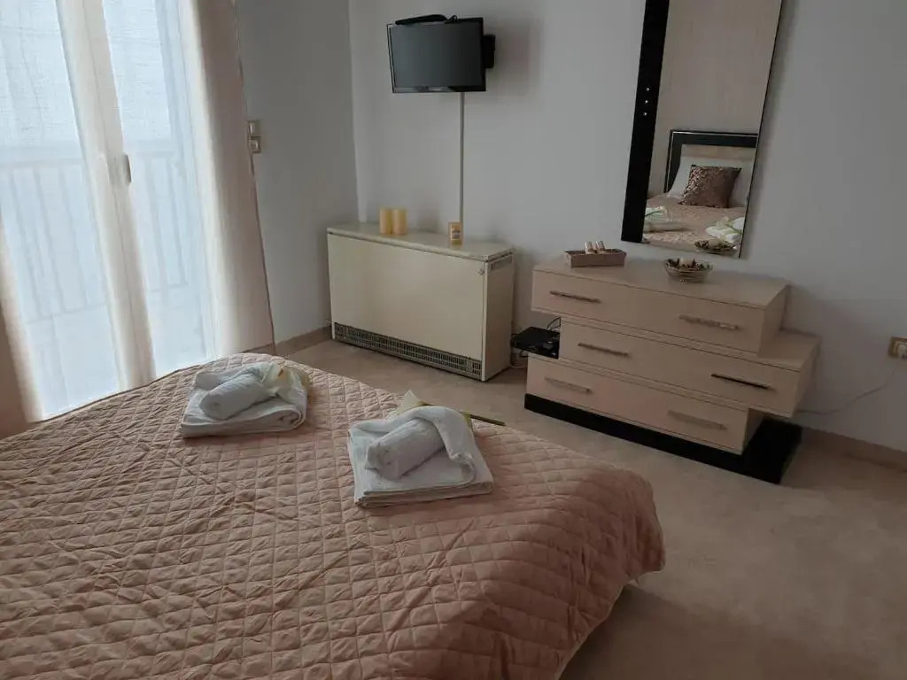 Great Sea-view 2BD Apartment @ Paros
