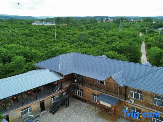 Jingbo Lake and You · First Seeing View B&B