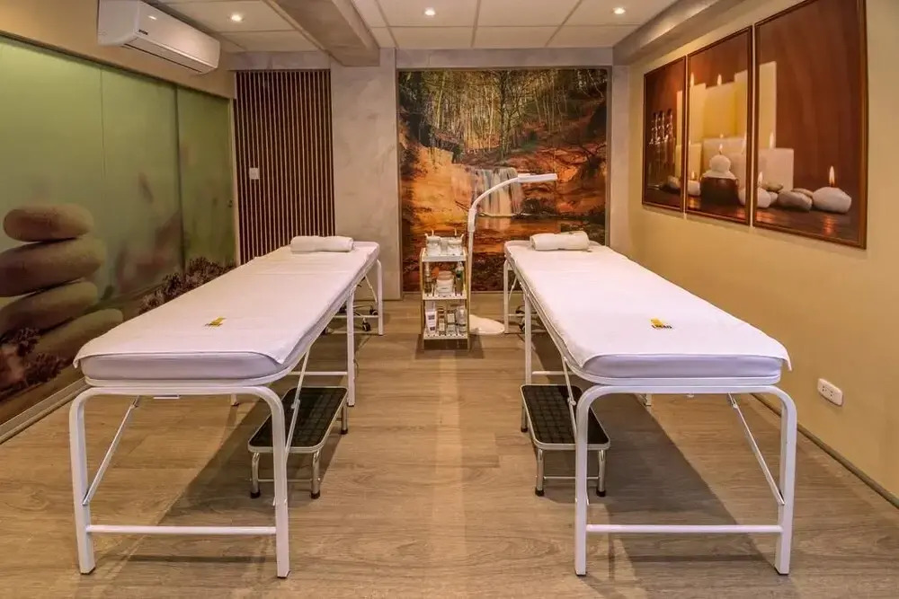 LimaQ Hotel