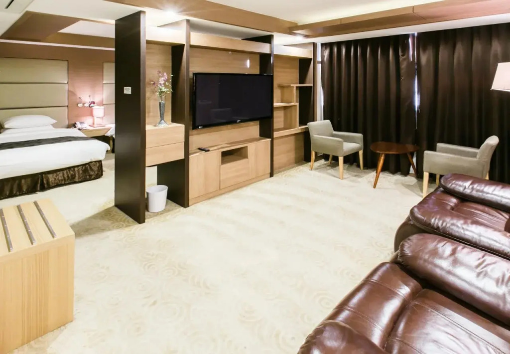 Gyeongju GG Tourist Hotel