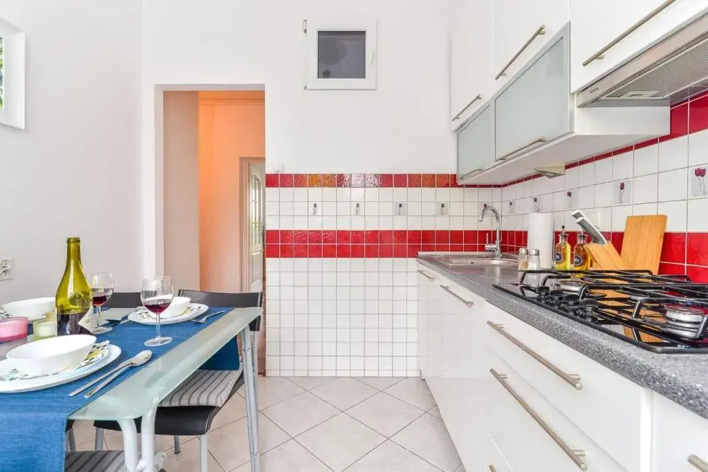 Rent Like Home - Świętokrzyska 32