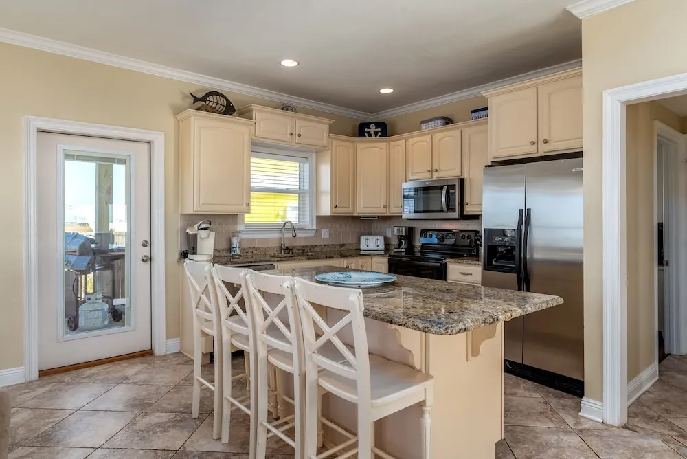 Shore Beats Work - 104 Surf Ct 4 Bedroom Home by RedAwning