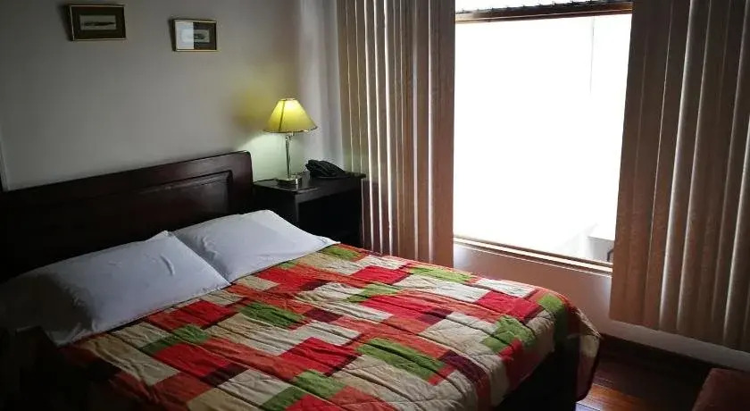 Hotel Hojarascas