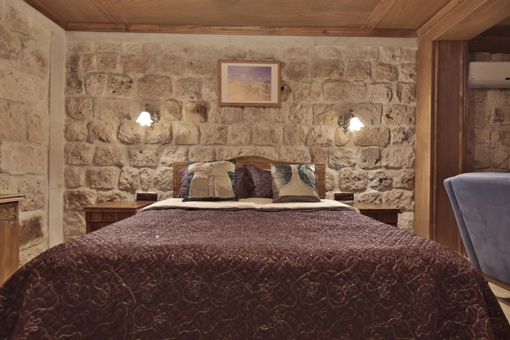 Guzide Cave Hotel
