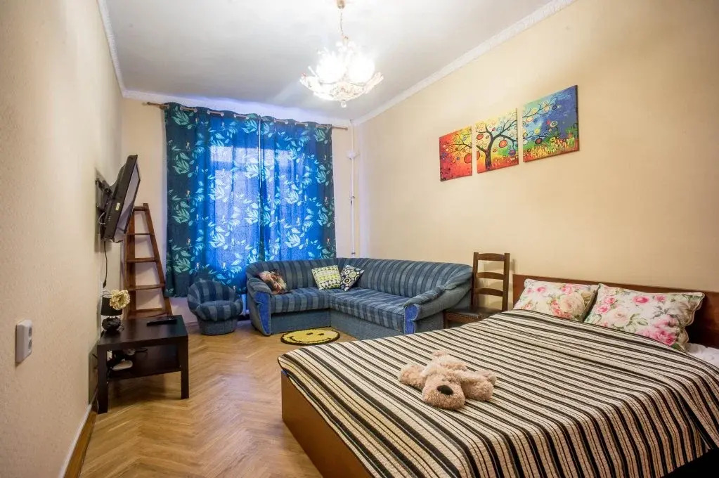 Polyarnikov 7 Apartments