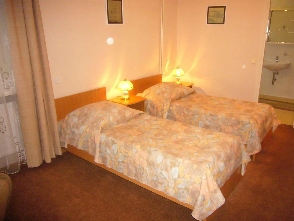 Отель Home B&B
