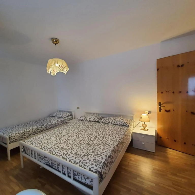 Negritella - Two-room apartment on the ground floor with independent entrancenear near the lifts (02-115 NEGRITELLA