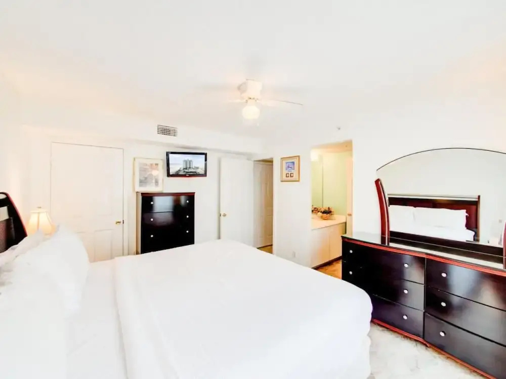 Royal Palms 208 by Gold Star Vacation Rentals