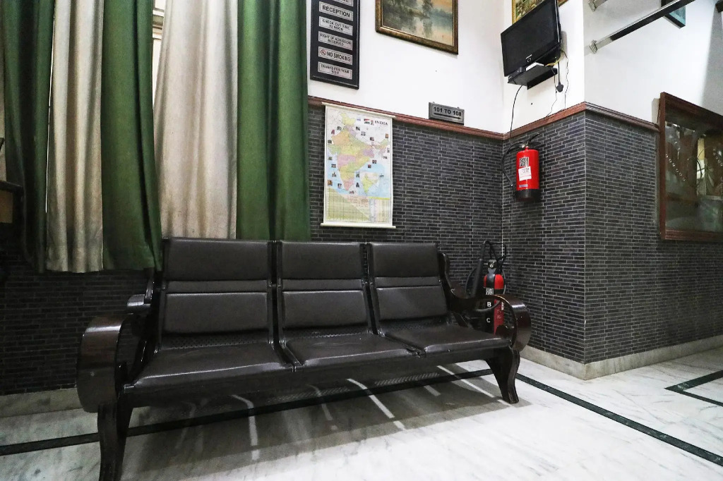 OYO 17135 Hotel Antelia
