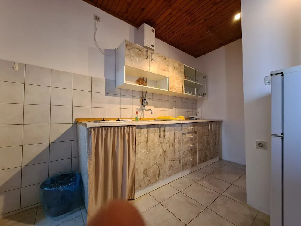Apartment 1397