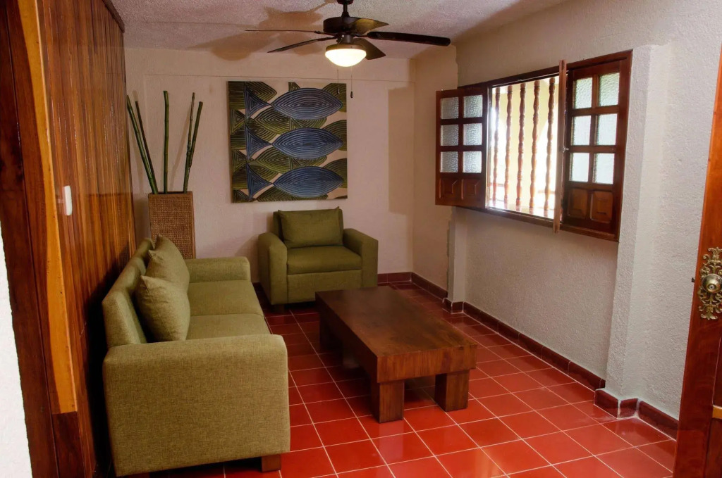 Hotel Casa Colonial Cozumel-Dog Friendly