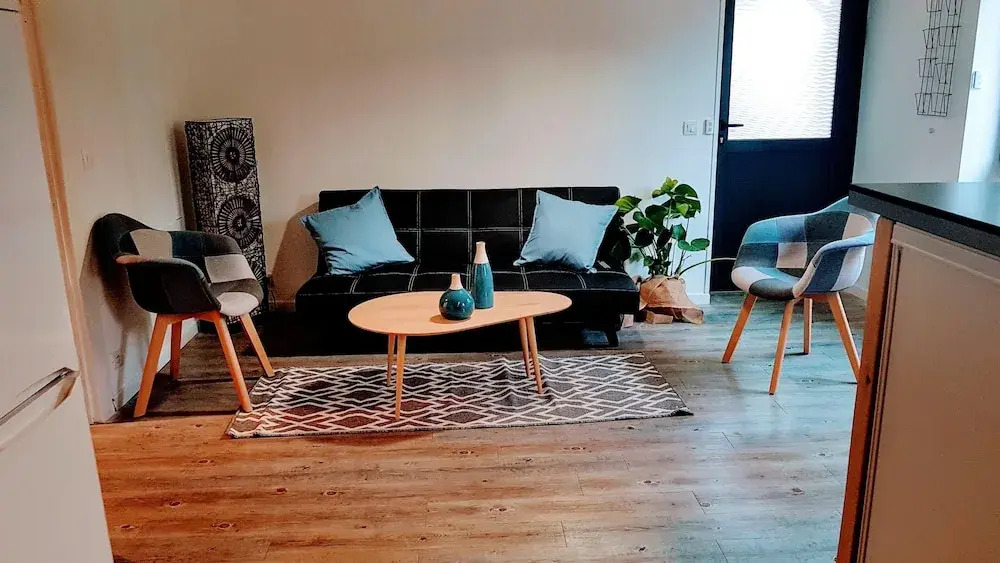 House With 2 Bedrooms in Sainte-geneviève-lès-gasny, With Enclosed Garden and Wifi