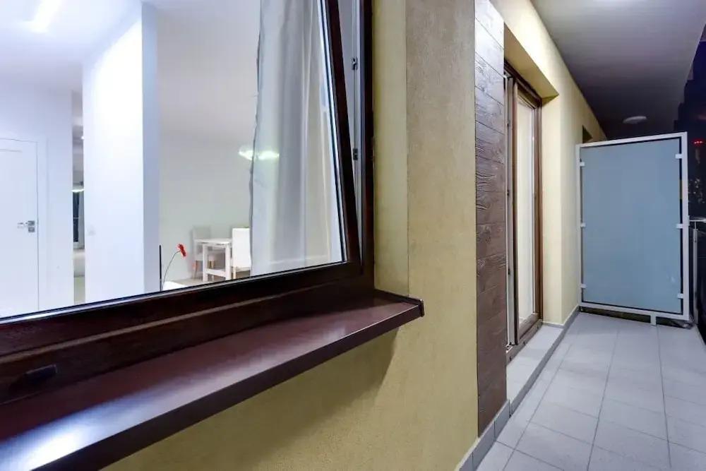 Penguin Apartments City Center Dmowskiego