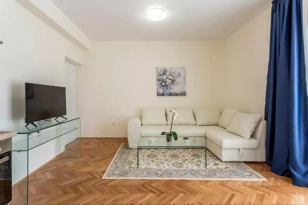 Mise Luxury Apartments