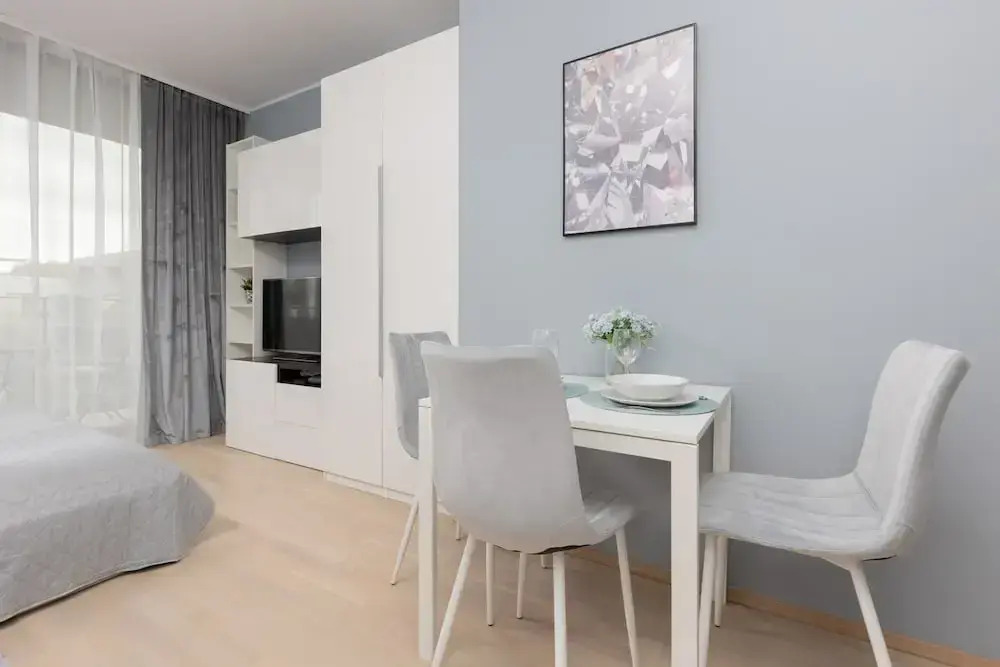 Studio Warsaw Grójecka by Renters