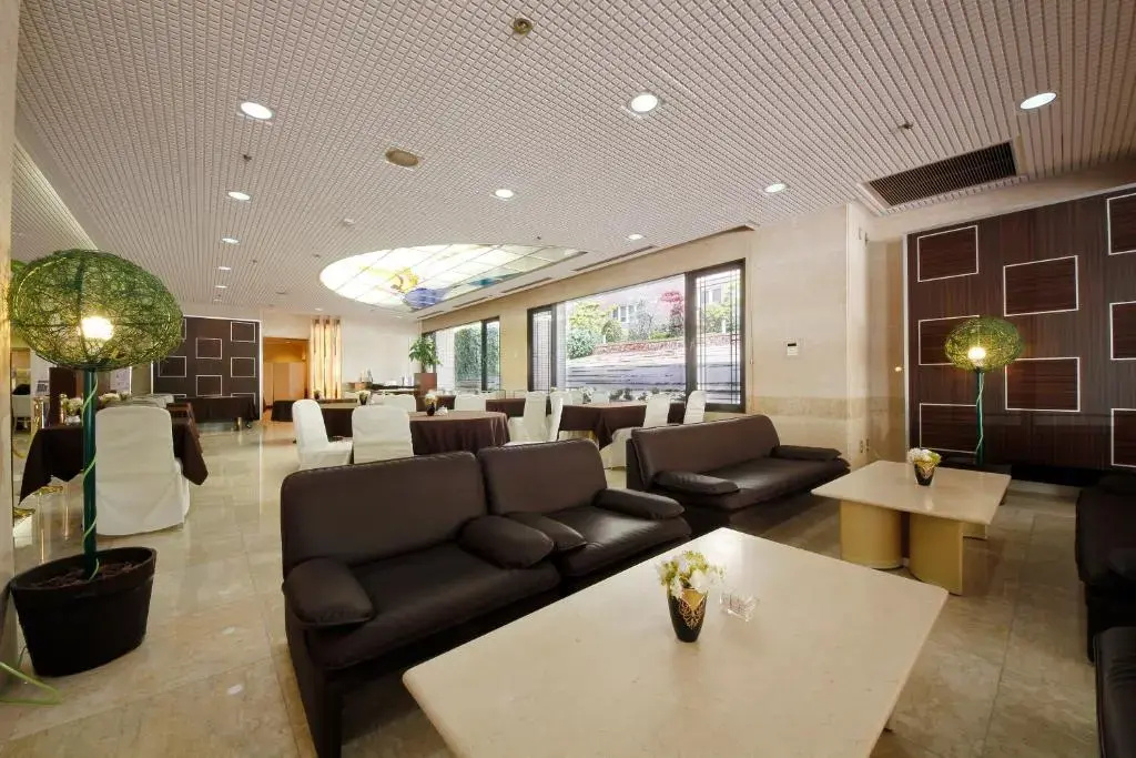 Hotel Hiroshima Garden Palace