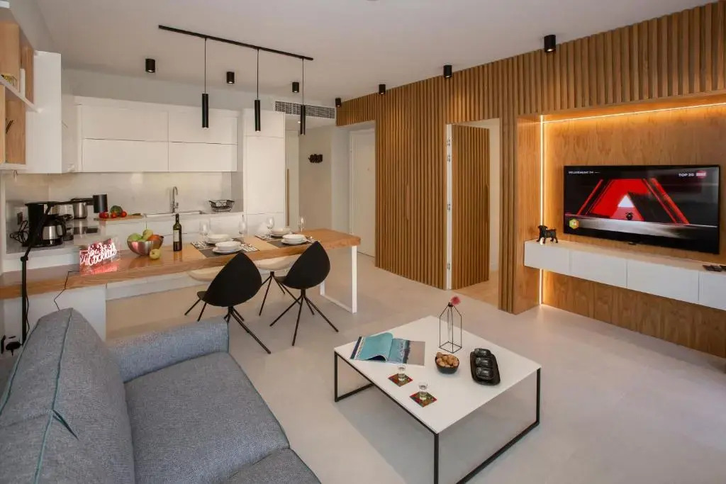 Acropolis Residence by A&A Residences
