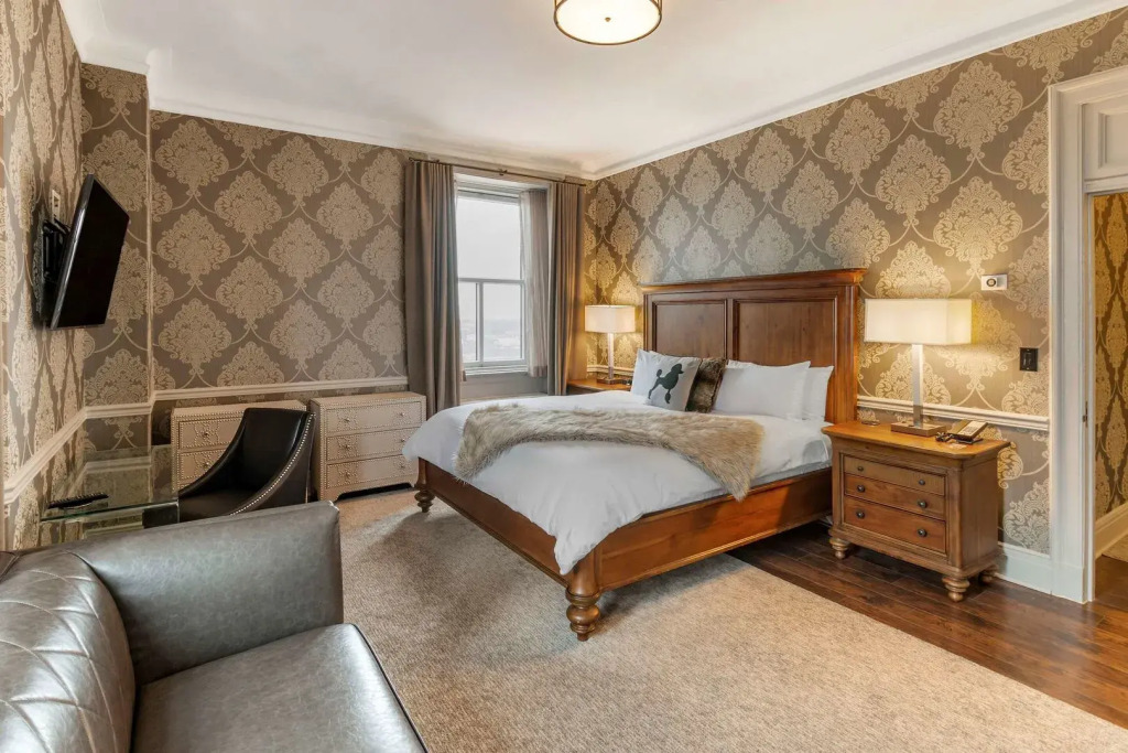 The Fort Garry Hotel, Spa and Conference Centre, an Ascend Collection Hotel