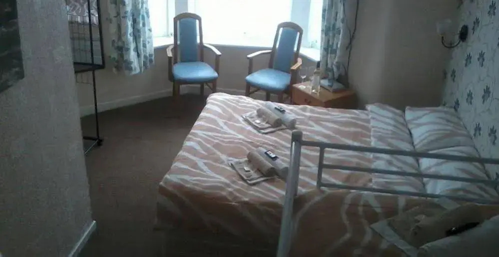 Dering Lodge Hotel