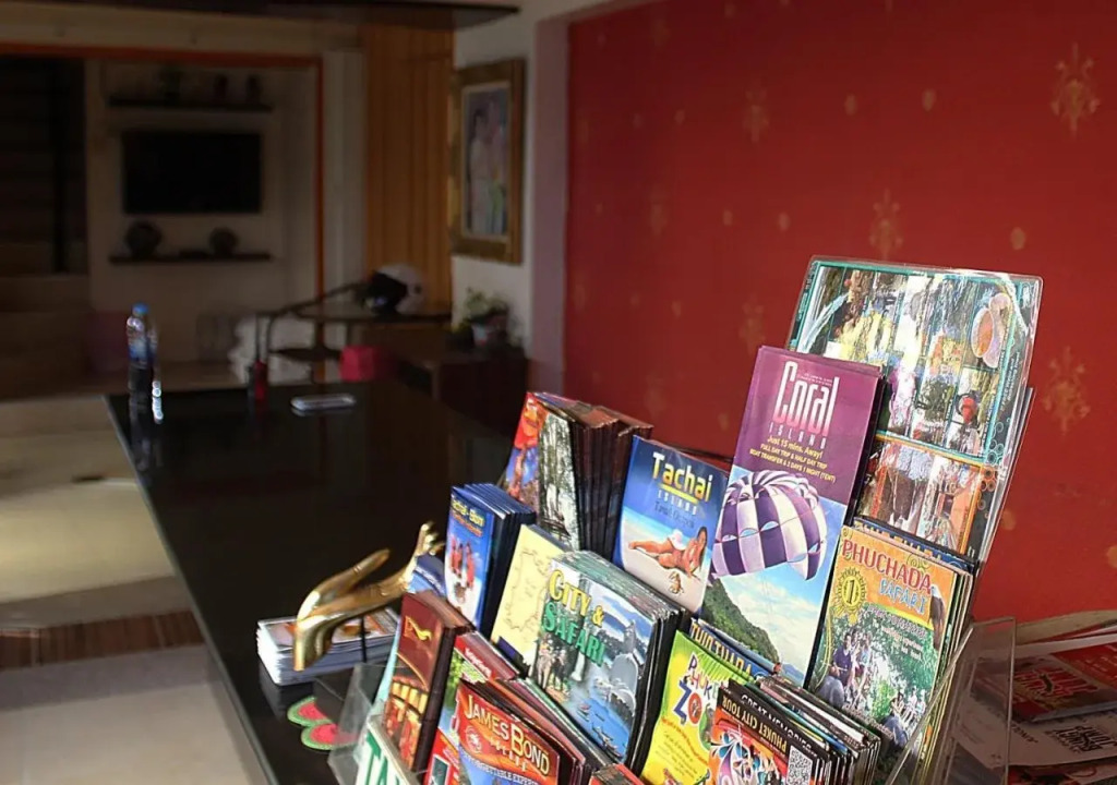Baan Taweesup Apartment