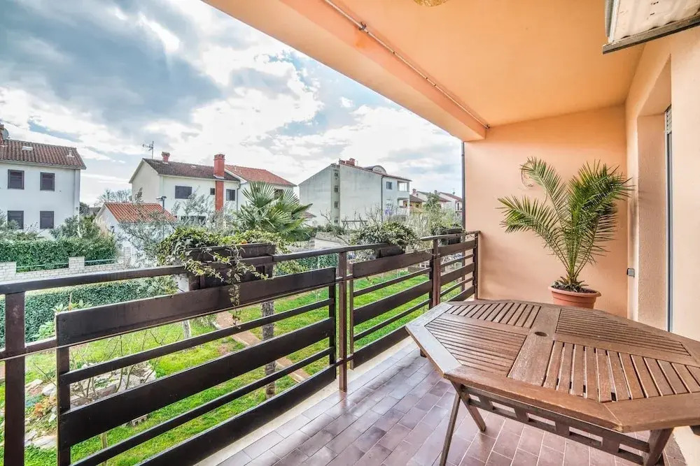 Apartments Dragutin 1063