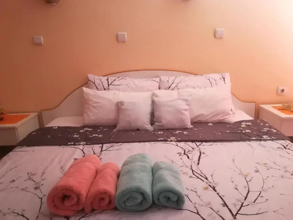 Karoski Apartments & Suites