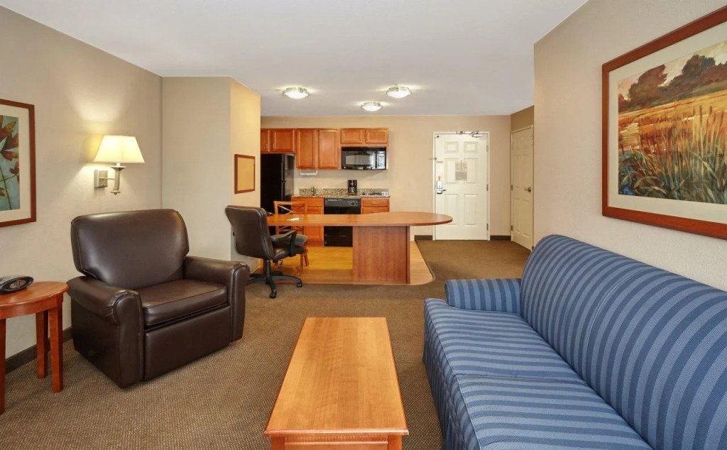 Candlewood Suites Aurora-Naperville by IHG
