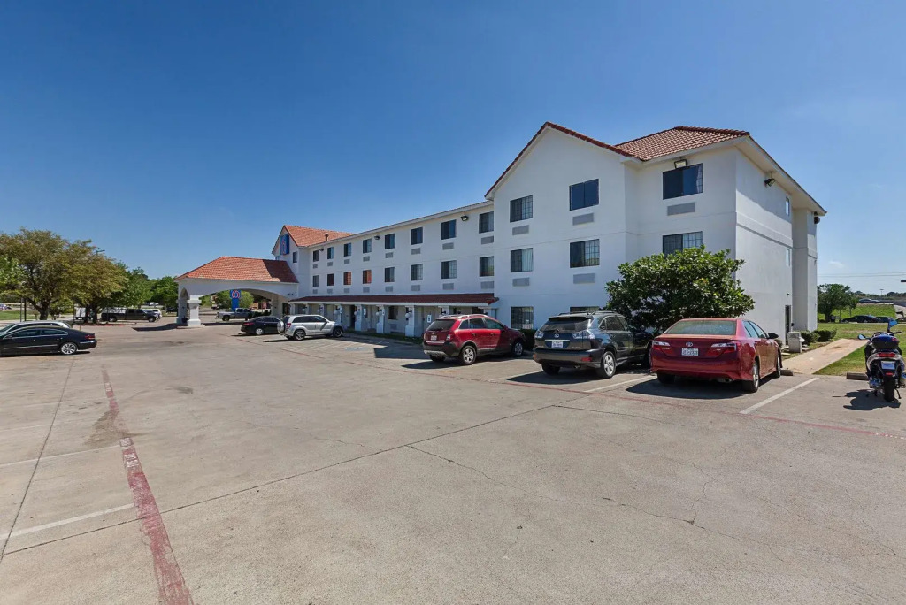 Motel 6-Bedford, TX - Fort Worth