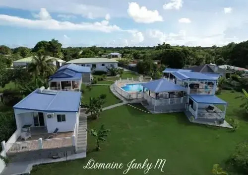 Bungalow Cannelle - Piscine et Jaccuzi