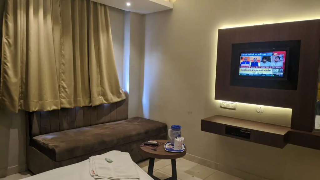 OYO 5688 Hotel Gagan Eco