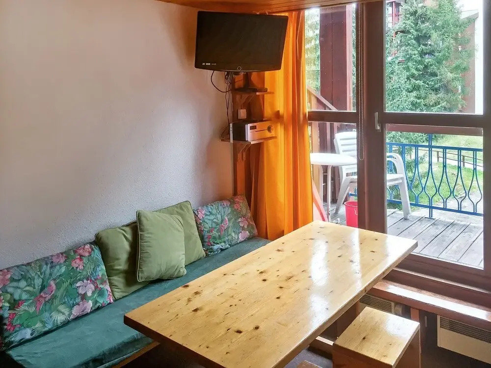 Apartment With 2 Bedrooms in Bourg-saint-maurice, With Wonderful Mount