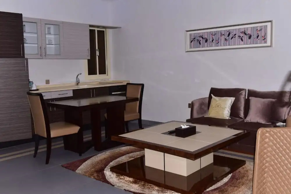 Capital O 672 Refal Homes Suites