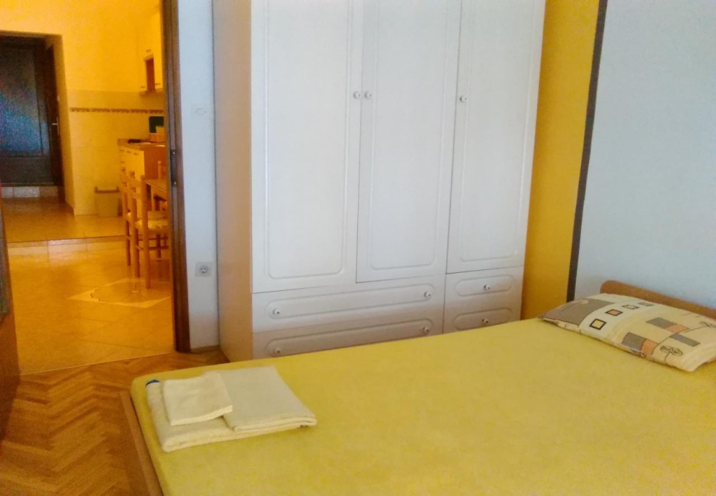 Studio apartment Ani - 10 M from the sea SA2 žuti Jadranovo, Riviera Crikvenica
