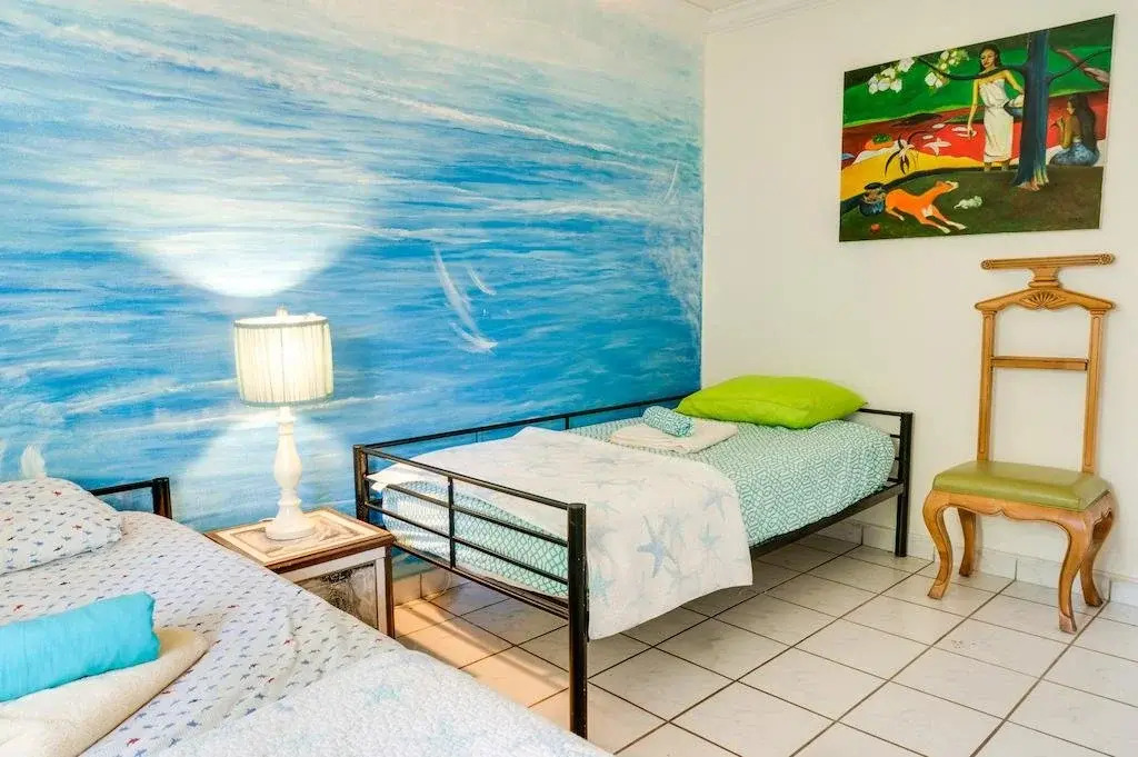 Lahaina Bungalow