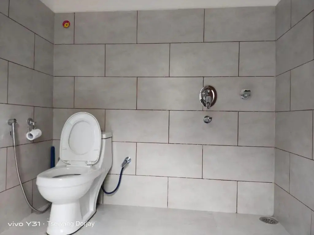 LA-TSAS GUEST HOUSE