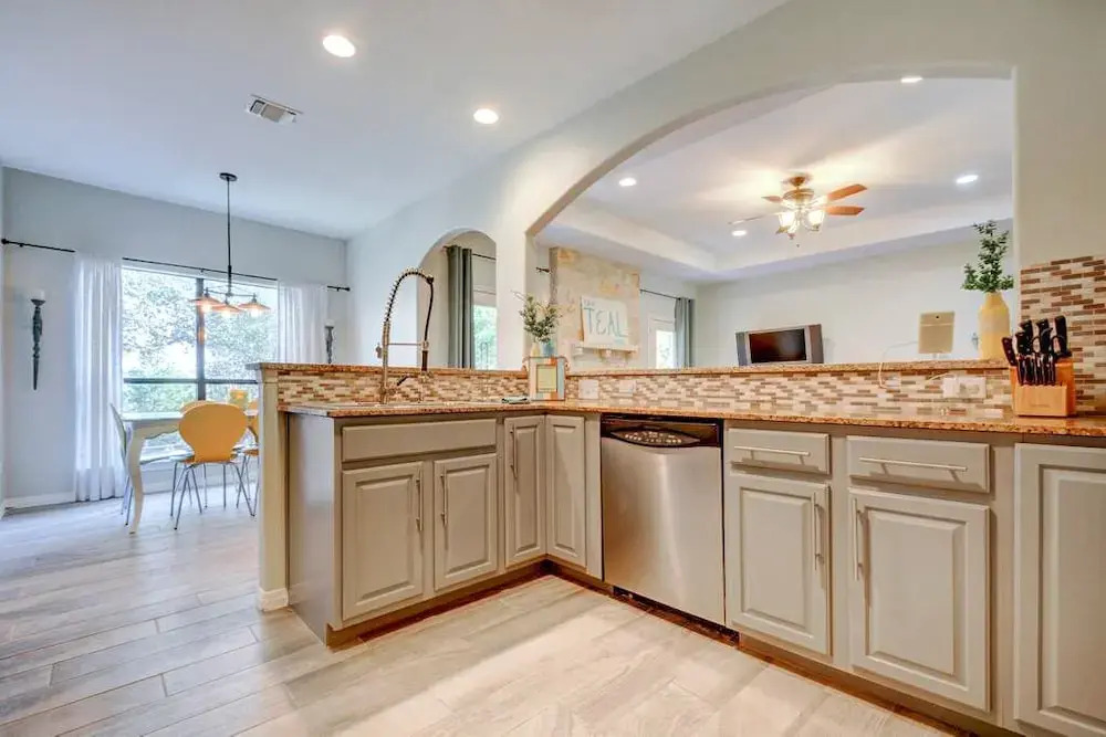 4BR 2 5BA Lake Travis Pool Hill Country Views Sleeps 14 by RedAwning