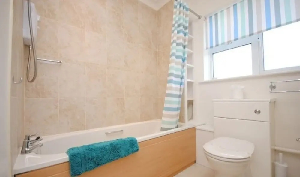2 Walled Garden Cottages, West Wittering