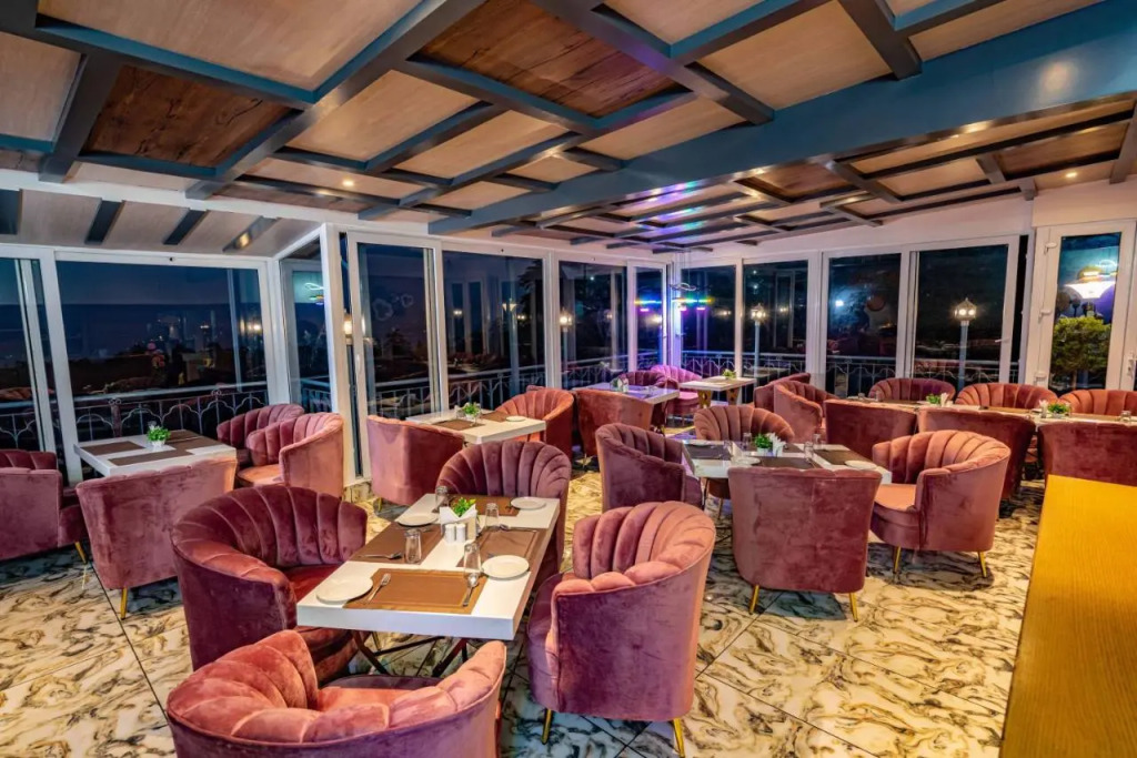 Ashiana Clarks Inn, Shimla