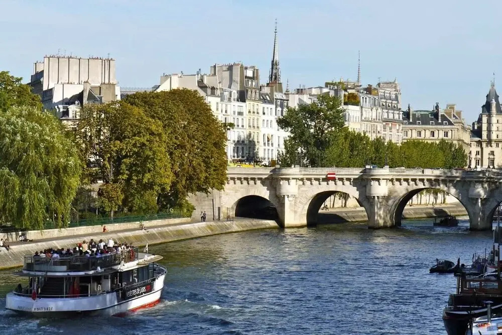 Charming Apart at 2 min From Gare du Nord-eurostar