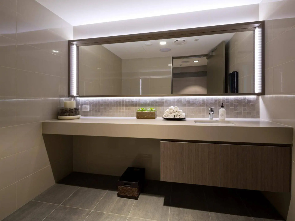 The Glen Hotel and Suites