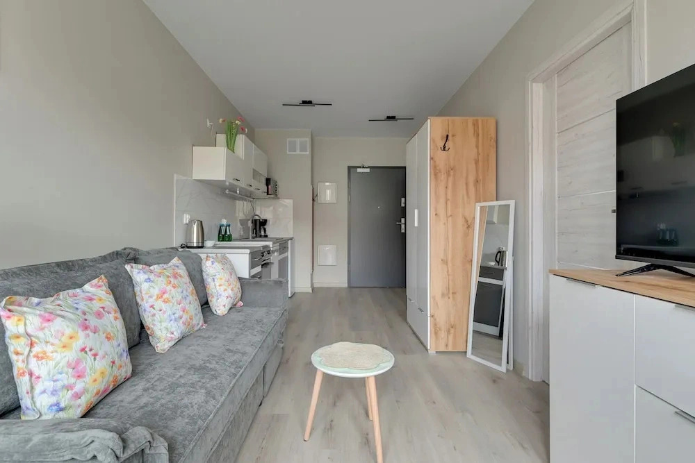 Mostek 2101 PinkGray by Grand Apartments