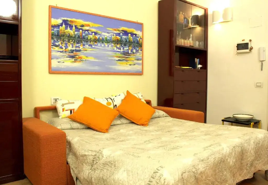 Apartment with one bedroom in Giardini Naxos with shared pool and furnished garden 150 m from the beach