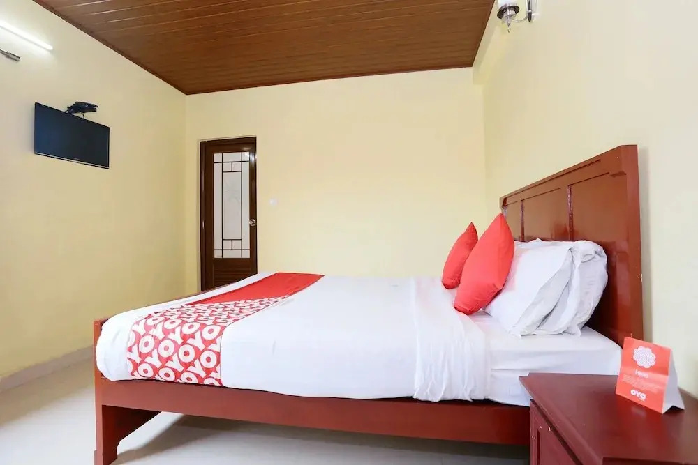 Pranav 4 Seasons by OYO Rooms