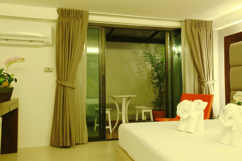 The Bangkok Major Suite